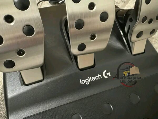 Logitech G29 Driving Force Racing Wheel - Image 2