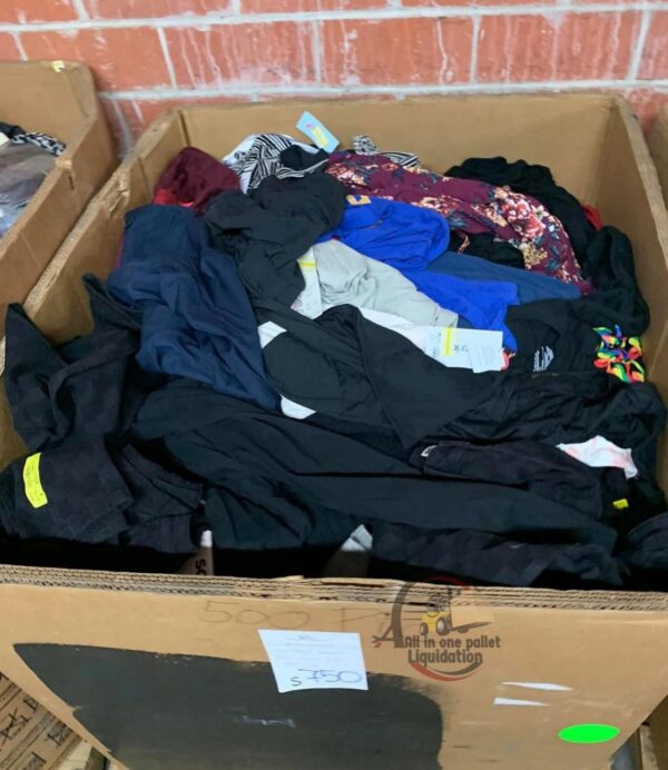 Target summer clothing pallets - Image 5