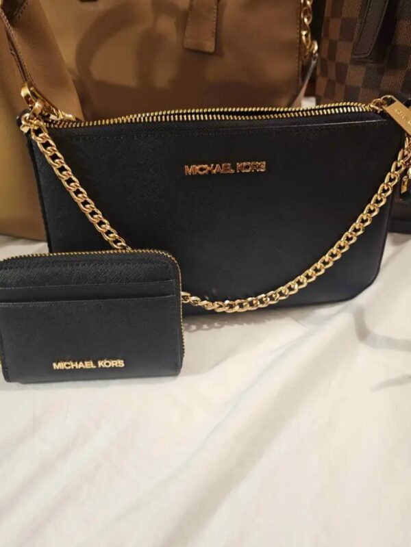 Top Branded Designer Handbags Wholesale. - Image 6