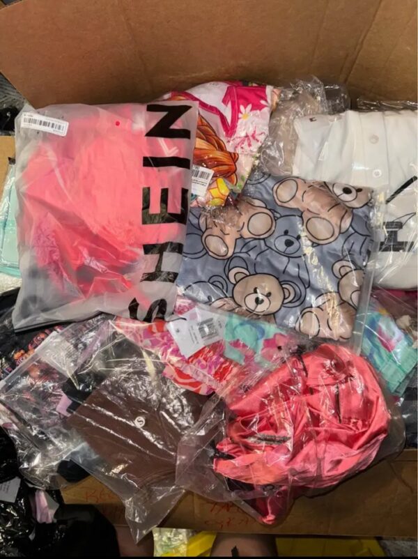 New Shein clothes box. - Image 4